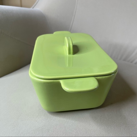 Vintage Franciscan Tiempo Casserole Dish Lid Handles Green Lime 1949 -1953 - Picture 2 of 5